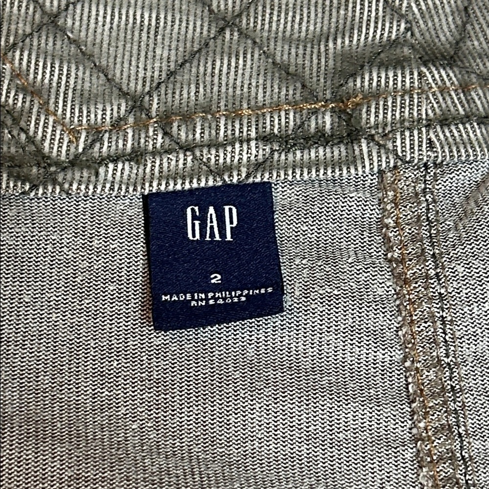 Gap Gray Button-Down Mini Skirt - image 4